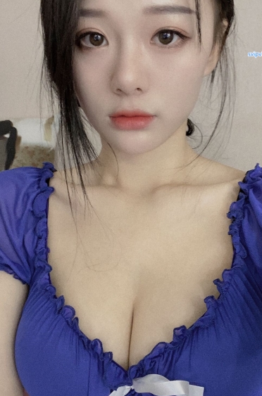 斗鱼超人气高颜值极品最美本土主播极品主播熊猫二娃最新散播火箭群合集。