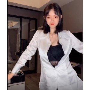 最新斗鱼超人气逆天高颜值曾经的灵魂工程师巨R主播（你的小李老师）最新抖胸完整合集【1V-350M_】