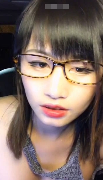 退役女主播魅心,经典户外传奇合集。