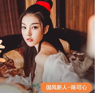 麻瓜豆豆的这位美女员工,身材简直可以排进麻瓜界的TOP10。