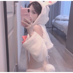 想跟清纯美女约个会?不如来我们这儿看看。