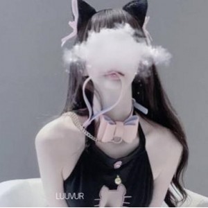 最新OnlyFans上流尤物反差婊-MOZZI收费有尺度
