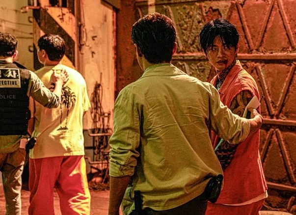 《狼狩猎》（2022）韩语中字+韩国票房冠军+大尺血浆犯罪电影