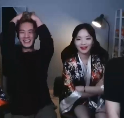 最新虎牙超级无敌火爆独特韩国情侣主播紫薇做A系列_第29部完整合集[9V_3GB]【百度云】