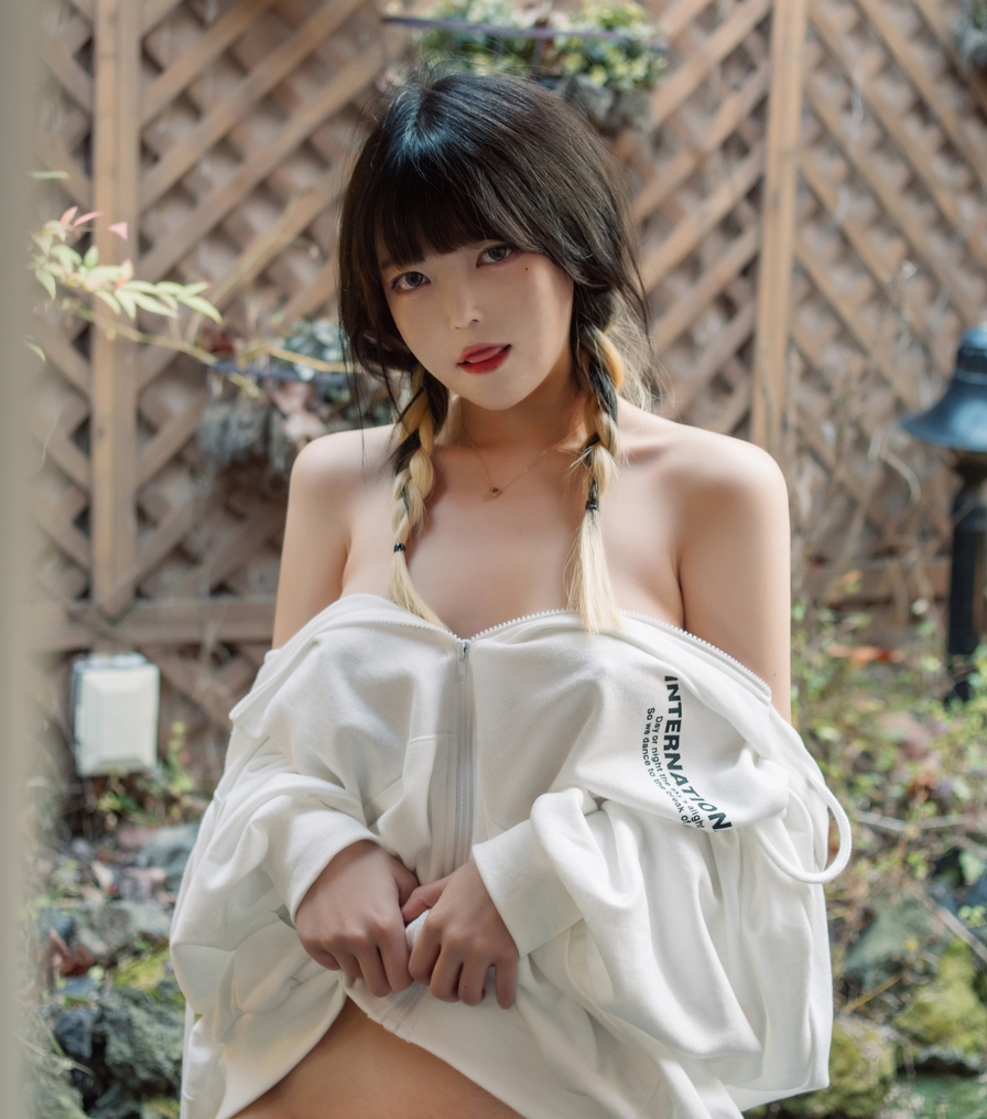 神秘美女韩国Aram作品福利合集28.3g,收藏590次,百度ED2K热议