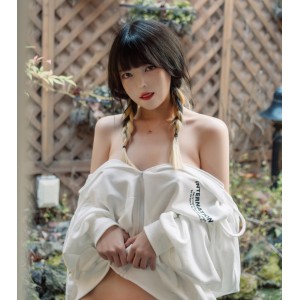 神秘美女韩国Aram作品福利合集28.3g，收藏590次，百度ED2K热议