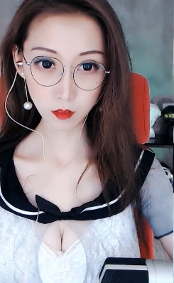 斗鱼主播酥念儿美腿大合集，粉丝狂欢！