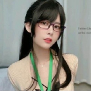 “绝版91套合集：超美人气Coser眼酱大魔王陈小硕引爆视觉盛宴”