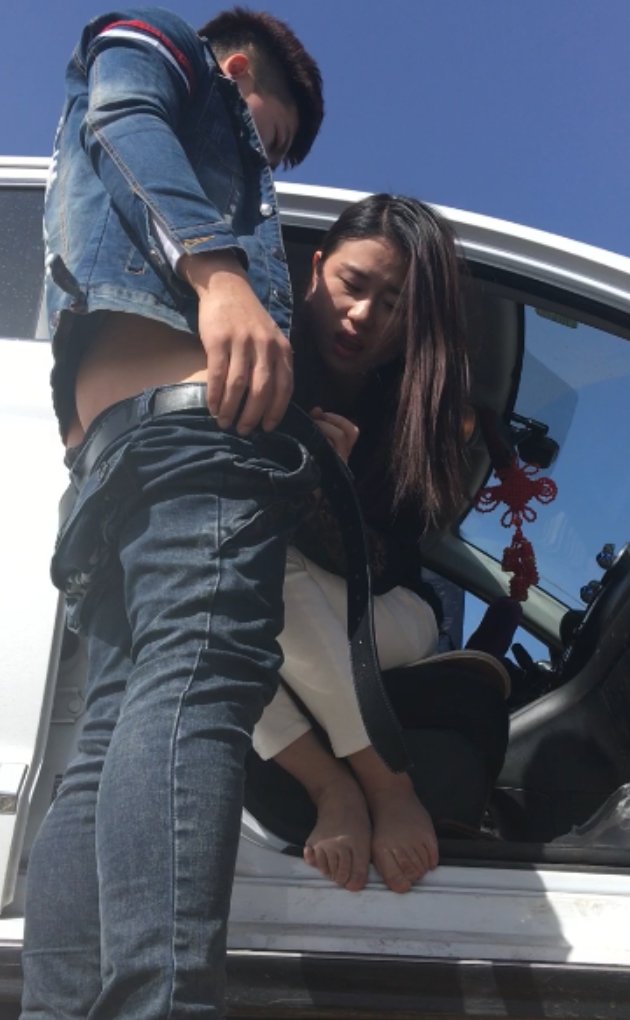 根据您提供的内容，为该商品取一个```plaintext[转载搬运]经典回顾91玉儿角色扮演系列合集[nv+13.2g][百度盘]```这个标题包含了关键信息和视频大小/数量，同时对内容进行了润色，使其更具吸引力。