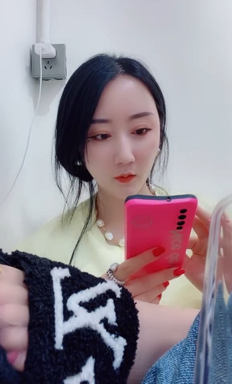 miumiu丝足40.5G视频合集，收藏百度下载去重