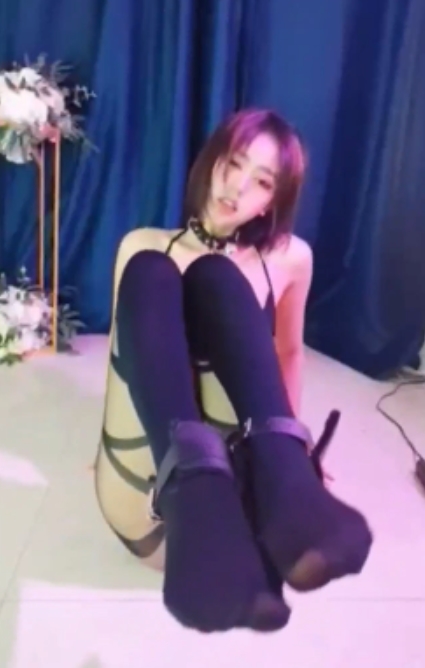 网易CC胡椒169v32g视频合集，收藏百度ED2K，每个视频都有独特魅力