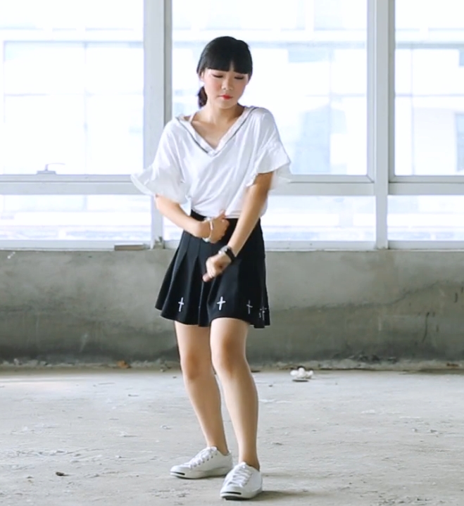 刘銮雄：宅舞露底裤收藏大全，百度115视频尺度十足