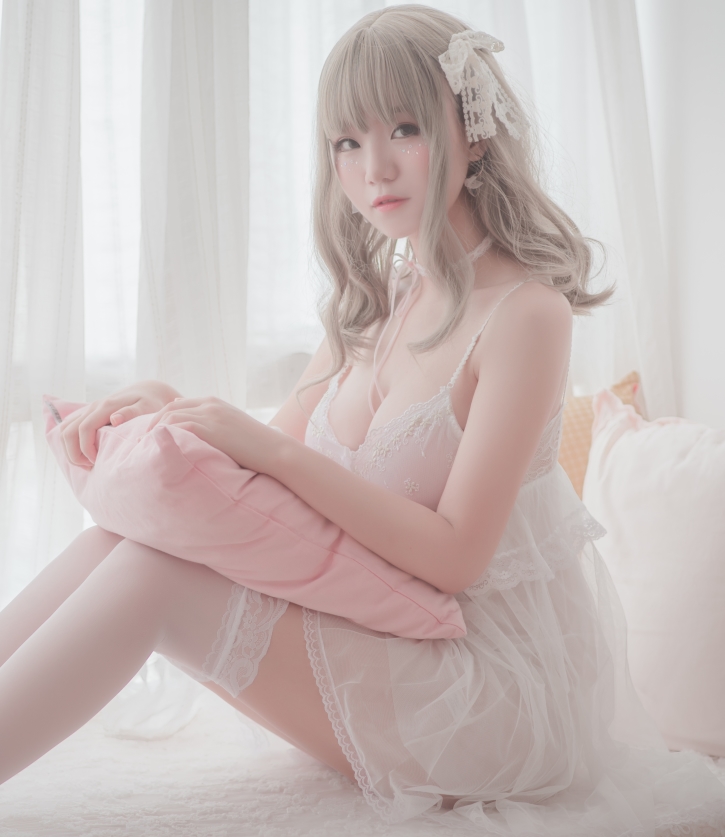 网红COSERYoko宅夏：26套8.3g普通作品，角色扮演精湛技艺