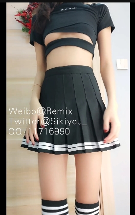 清纯运动宝贝：草莓味的软糖，大长腿画质吸引眼球