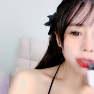 网红大罩杯网袜美腿玻璃棒1.24G百度盘资源，1V1搬运转载，进入赏析美腿玻璃棒！