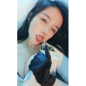 上海模特一库一库111v137g合集，252个视频，大小适中，收藏百度单下115