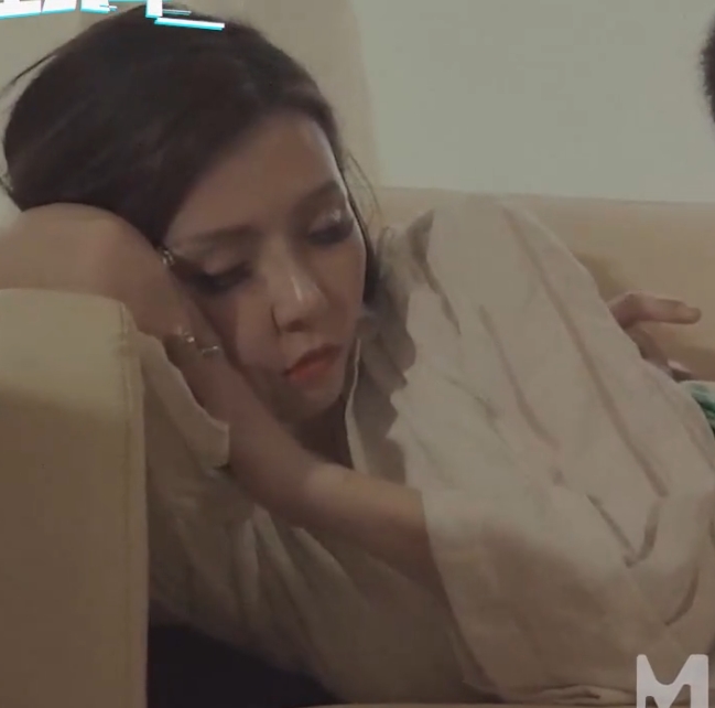 神秘魅力！凌薇14v8.77g视频合集