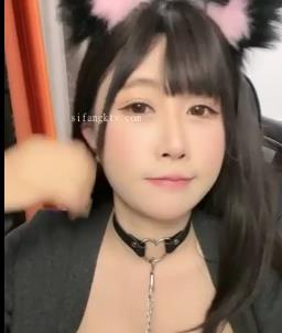 广州网红京鱼儿自拍13分钟视频，S形曲线展示身材颜值，小夹子造型惊艳观看