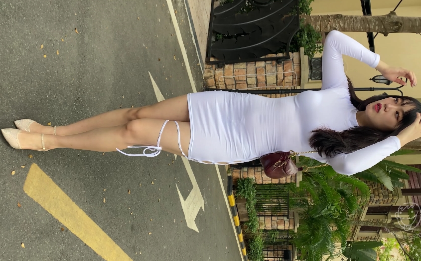 超短开叉连衣裙高跟美腿美女视频1V7.08G百度云