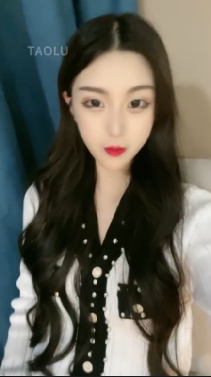 套路直播优甜大大合集769M