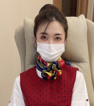 专C空姐推特宝马神：黑丝美腿空姐服装百度盘