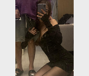 渣男曝光前女友自拍视频37套，222V，1.4G疯狂展示