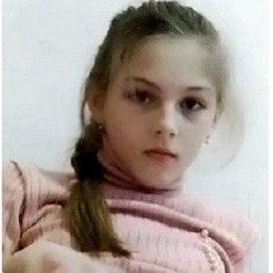 斗鱼咚小姐12月果舞直播活动