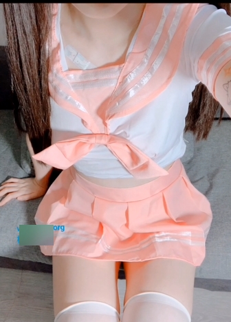 粉色JK网红小姐姐的心动作品