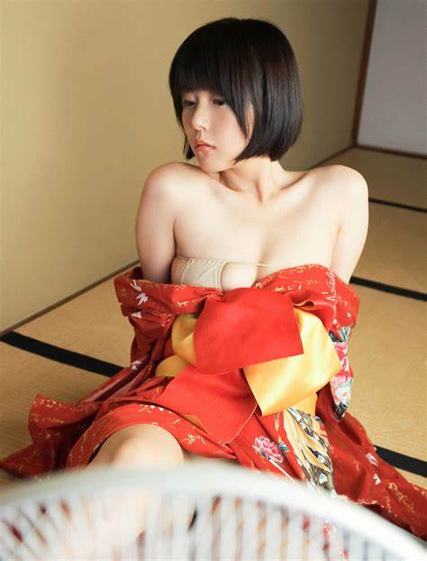 稀有绝版呆萌橘子酱(软萌酥伊)：P站PR社二次元写真视频