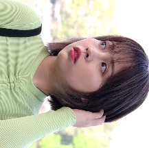 性感美女穿着肉感连衣裙配高跟丝袜视频分享