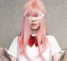 1.油亮黑丝JK服装2.柚子猫传教士连衣裙3.火车便当C字裤4.百度盘时尚单品