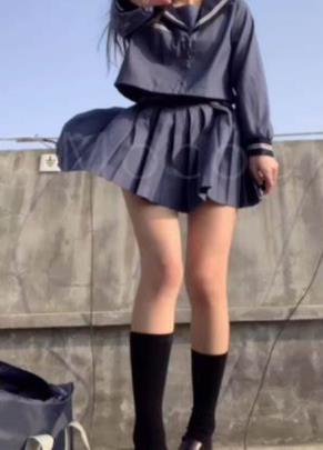 上海00后女学生小贝贝日常解压神器