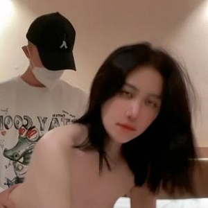 《疫情期间：封城爱情的意乱情迷》