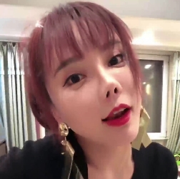 艾小青3V2.41GUSB闪存盘