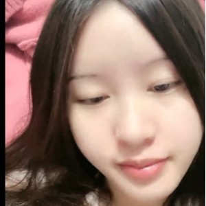 小玉：完美少女的网红人生之旅