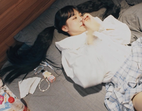 PornhubJK女友视频：9v3.2G，百度盘免费下载