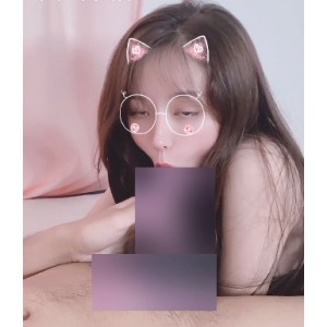 《91红人高颜值不见星空之护士猫耳》：网红{{网红名字}}领衔，讲述一个充满诗意的爱情故事