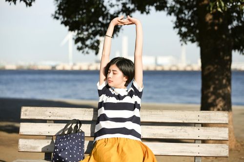 《佐久间由衣主演：你永远比那些家伙年轻，见证猪乃木如何克服伤痛往事》