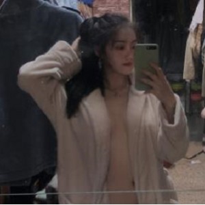 最新高颜值大二私圈-吴x晶合集