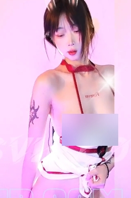 CC樱奈热情洋溢的掰B果舞，数千元定制，4分钟1V+275M百度盘