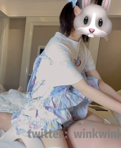 最新火爆某推幼齿绝色娇艳美足妹子美女【极品罗莉】粉嫩美足浮力姬（wink）最新散播完整合集[22V-8G]