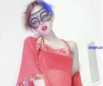 快手火辣妹子艾米又出新视频,这次是火辣辣超爽紫薇舞。