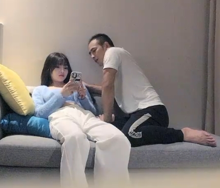 虎牙超人气宅男粉超爱极品网红兰兰鹿鹿交友门事件绝版合集正片抖音精选度盘