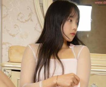 梦丝灵汉服,高颜值写真,还有尺度露脸,这样的汉服你心动了吗?