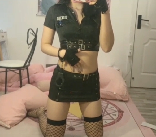 站人气小女主播涂鸦少女诗柔的合集,居然有这么多你不知道的meng+liao?