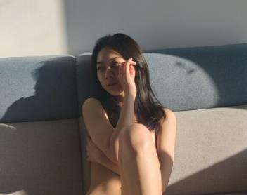 最新火爆某推稀缺绝版资源极品超美【国模】（人体模特刘兵）绝版资源全果作品合集[2V1G]_