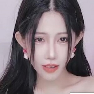 土豪情人节特辑：5zzzzz自拍作品，身材漂亮喷泉福利姬，4V2.8G视频狂刷万币