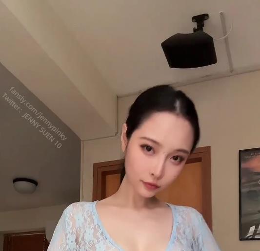 孙禾颐福利大放送！22V1.5G自拍资源，演员表情道具秀惊艳亮相