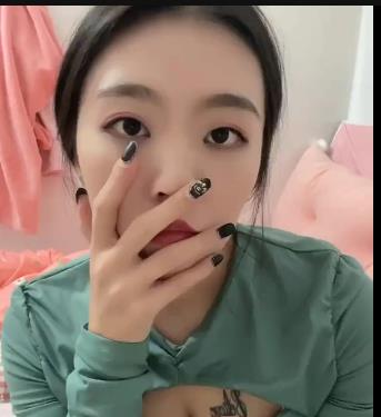 纯享棒棒糖合集御姐L莉最新245部120V1.1G，情侣自释放彩不断