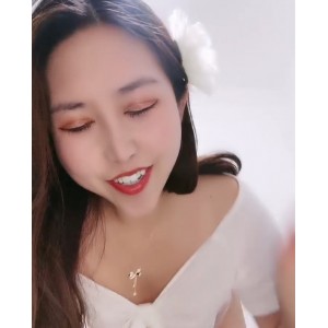 御姐级别女演员放飞自我狂花V5，3.93G视频惊艳上线